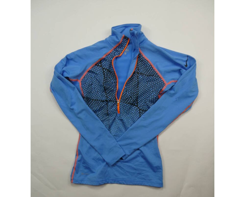 NIKE 1/2 zip athletic dri-fit long sleeve top. small, fleece lined, new